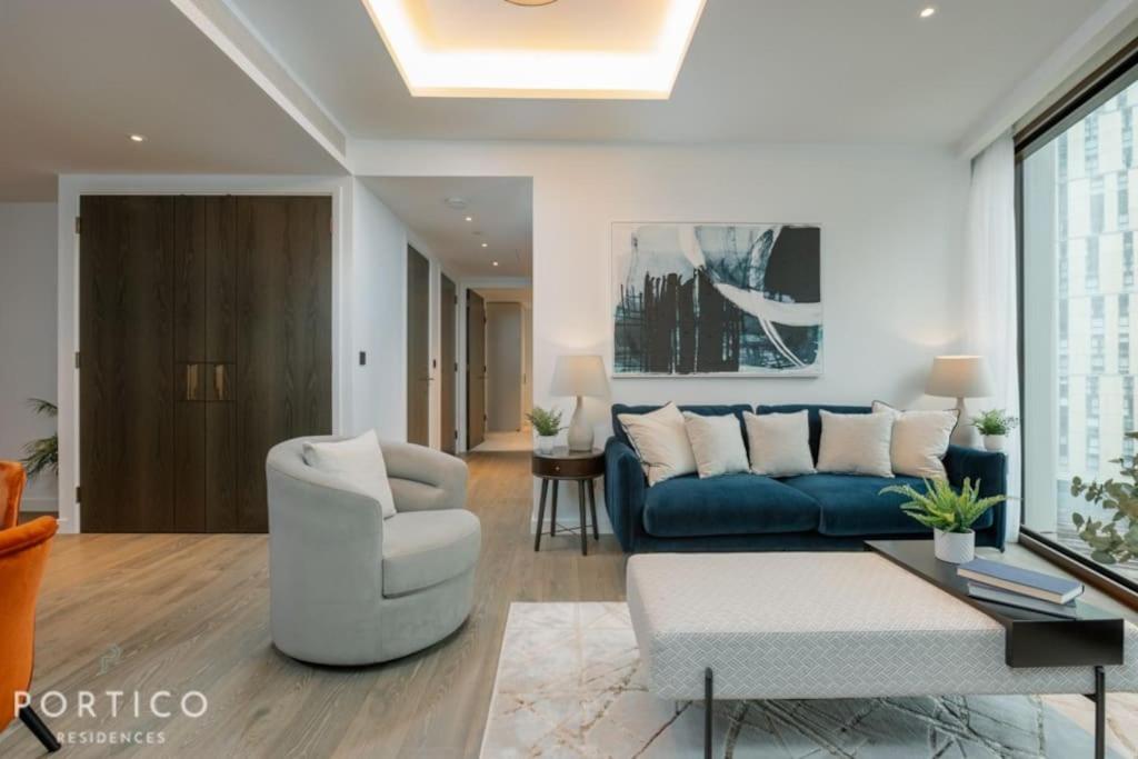 Portico Residences - Beautiful 2 Bed With Pool In Nine Elms Appartamento Londra
